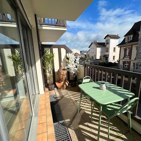 Appartement Hyper Centre De Cabourg Avec Balcon מראה חיצוני תמונה