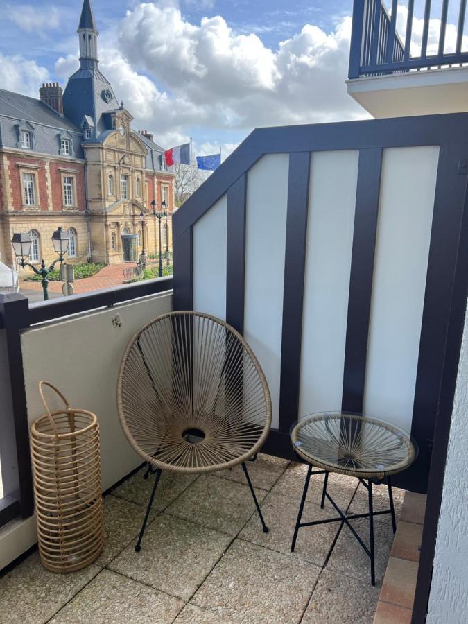 Appartement Hyper Centre De Cabourg Avec Balcon מראה חיצוני תמונה